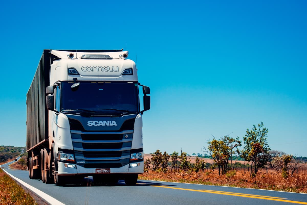 Transporte y logística